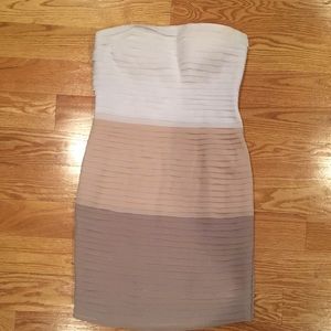 Elegant strapless semi formal dress.